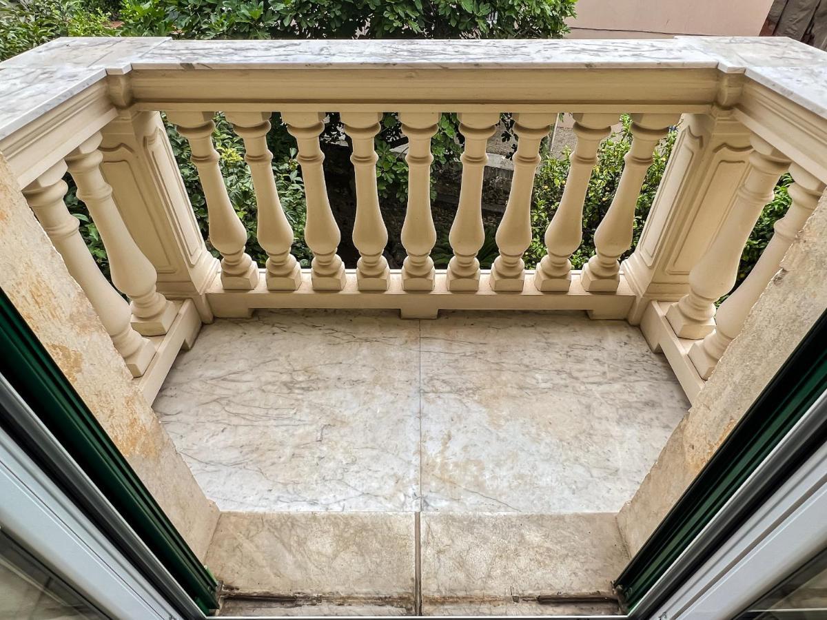 ואראצה Appartamenti In Villa Del '900 מראה חיצוני תמונה